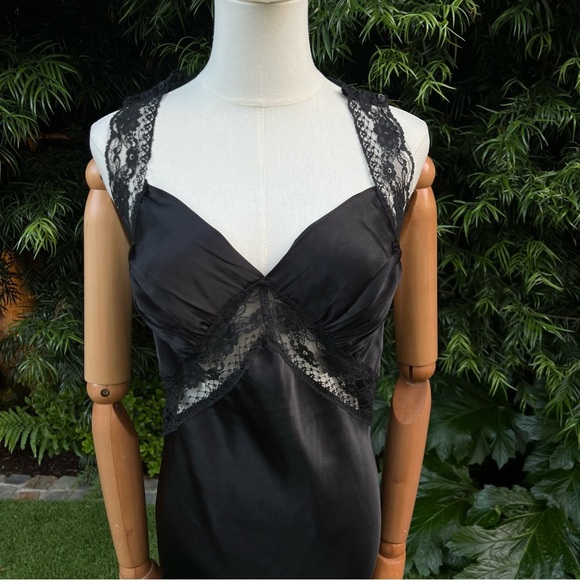 NastyGal Lace Detail Slip On Dress - Picture 2 of 9